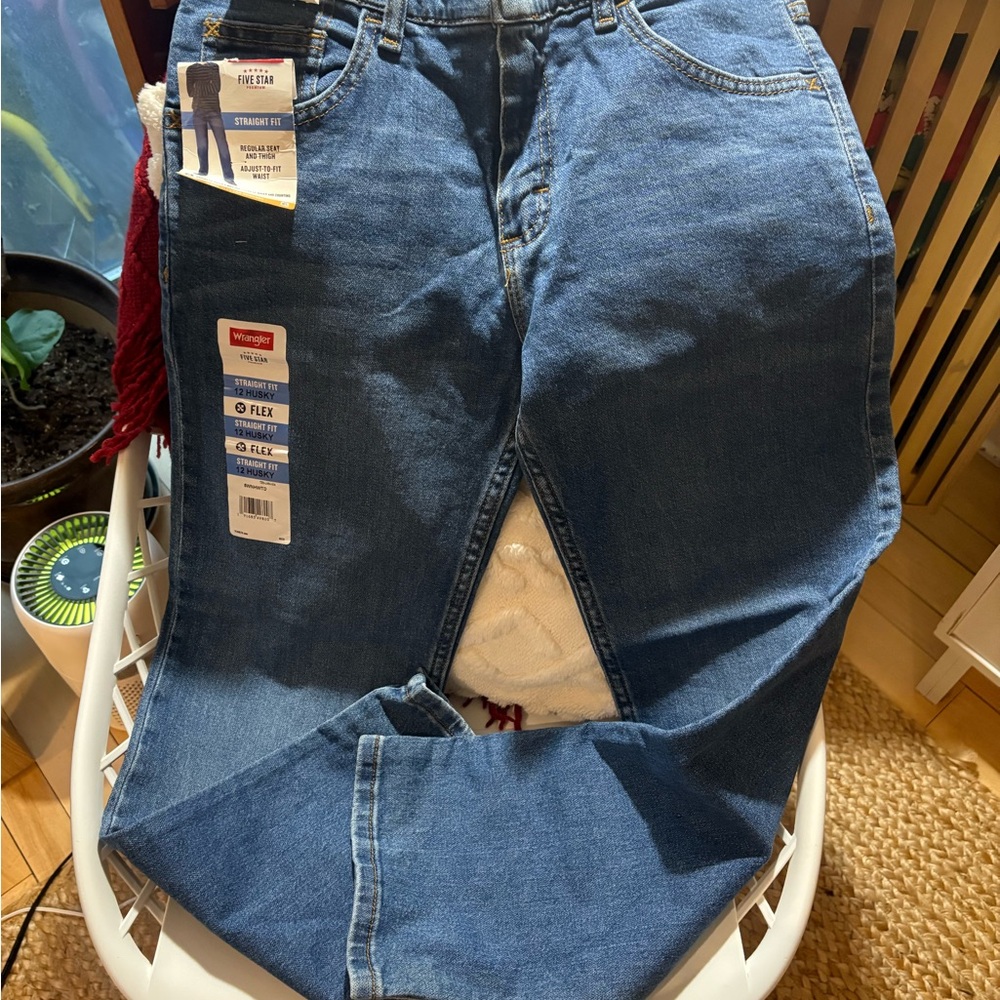 Wrangler Men's Classic Blue Straight Jeans